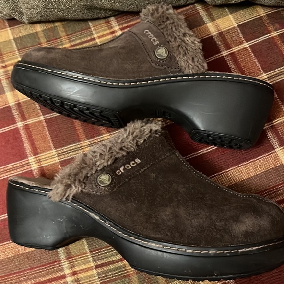 Crocs Cobbler Mules - Picture 2 of 8